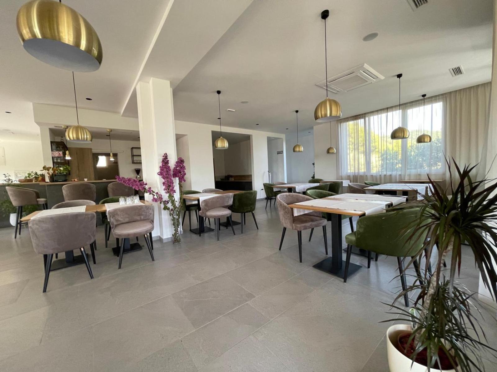 Memori Bed&Breakfast Rab Town Bagian luar foto